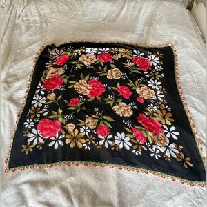 Boho chic in Turkish scarf blk floral handmade needle lace ipek tichel